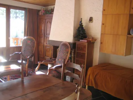 Studio 25m² balcon sud-est, vue Saulire à Courchevel : photo 4