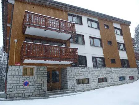 Studio 25m² balcon sud-est, vue Saulire à Courchevel : photo 9