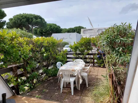 Location appartement à La Grande Motte, Studio calme avec jardin et parking à La Grande Motte