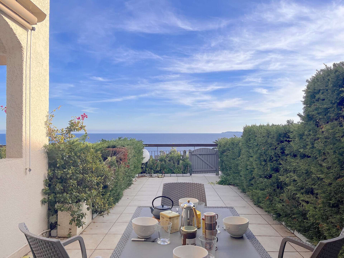Appartement vue mer avec piscine au Rayol-Canadel - Photo 1