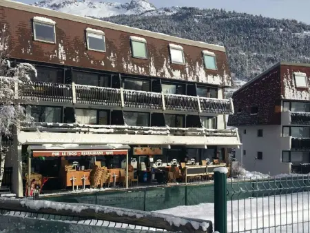 Charmant studio 4 pers avec piscine, proche télécabines et commerces, accès direct ski, La Salle-les-Alpes - Photo 17
