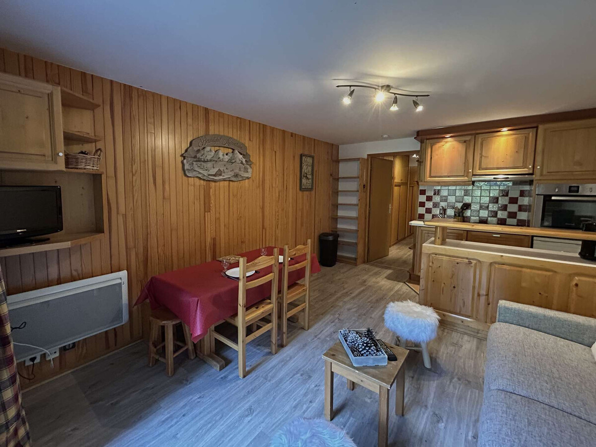 Studio 6 pers Méribel, centre station, 100m des pistes - Photo 13