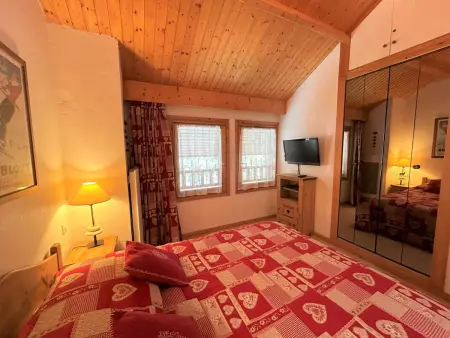 Appartement 4 pièces skis aux pieds avec cheminée à Méribel : photo 14