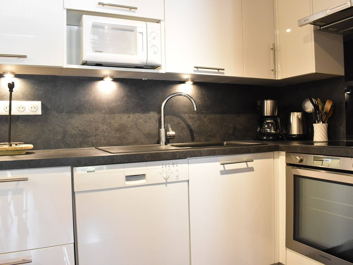 Appartement 8 pers., 100m des pistes à Méribel - Photo 7