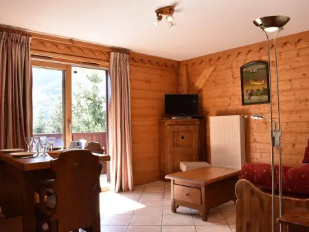 Location appartement à Méribel, Appartement cosy avec piscine, 3 pièces pour 6 personnes à Méribel Village, proche des pistes