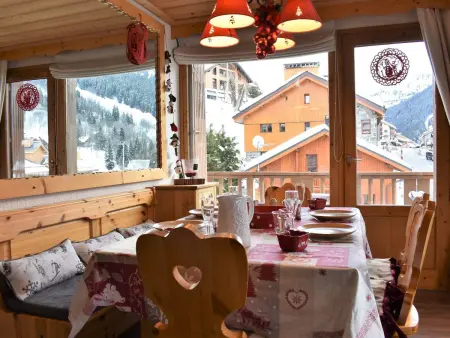 Appart 3 pièces Méribel, 50m du centre, parking et ski : photo 2