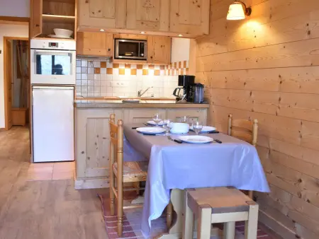 Appartement 2 pièces balcon Ouest à Méribel, 150m des pistes : photo 8