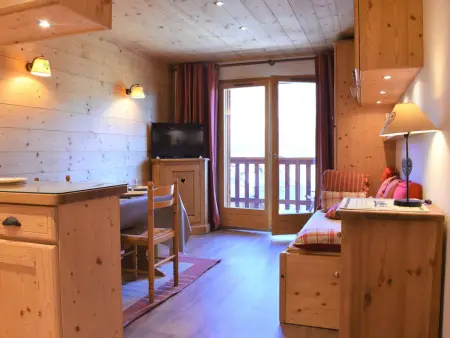 Appartement 2 pièces balcon Ouest à Méribel, 150m des pistes : photo 9