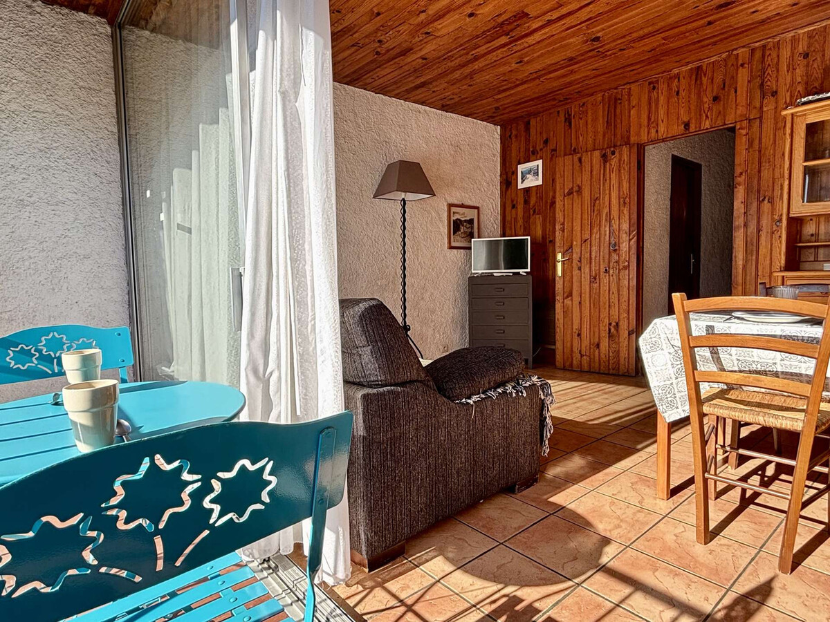 Studio cabine 4 couchages, loggia, à 200m de la plage - Photo 2