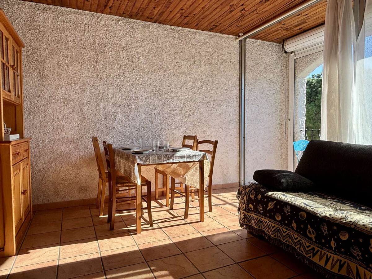 Studio cabine 4 couchages, loggia, à 200m de la plage - Photo 4