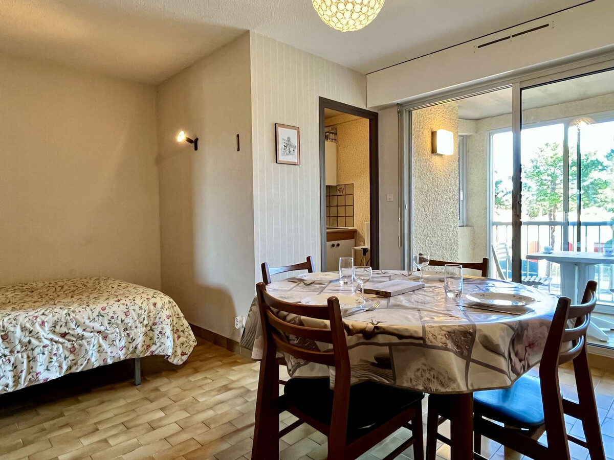 Appartement 2 pièces à 400m de la plage, parking et ménage - Photo 7