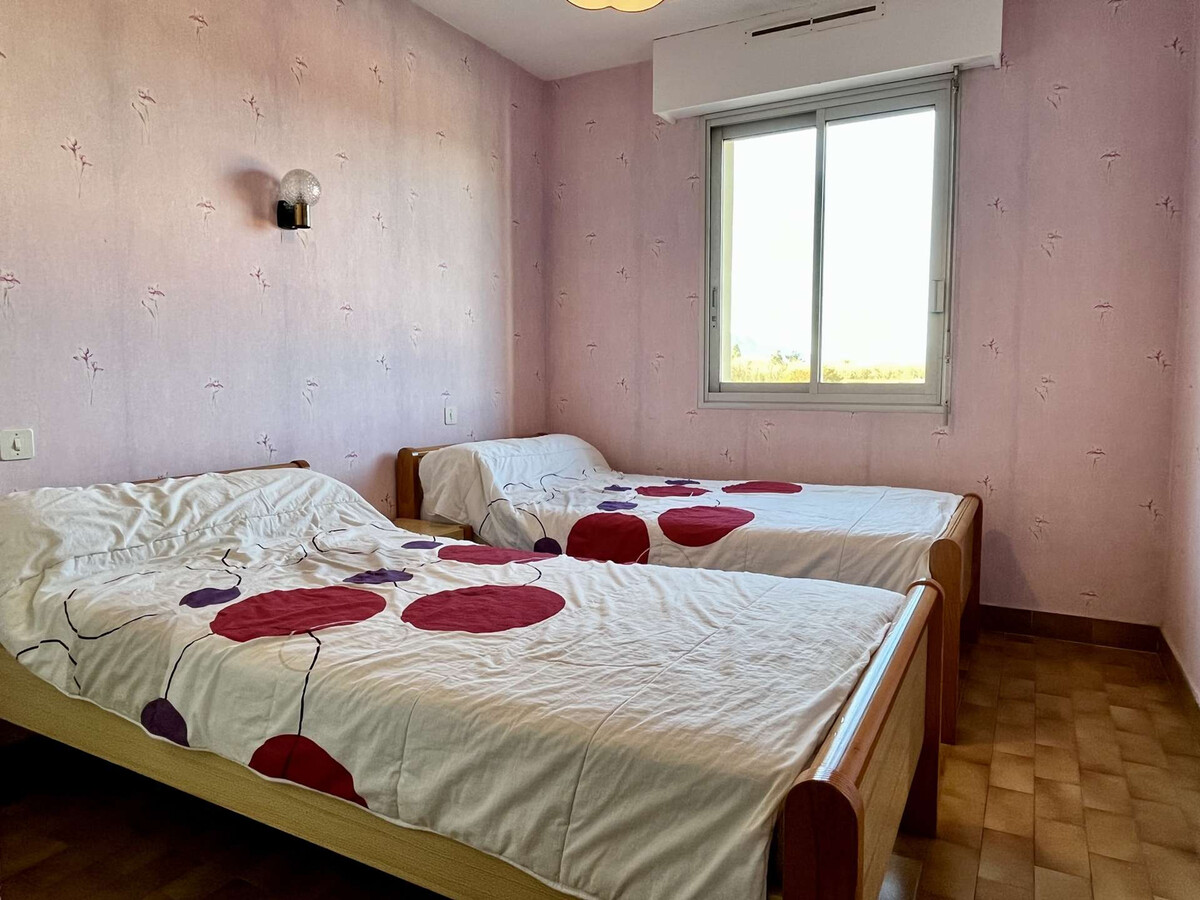 Appartement 2 pièces à 400m de la plage, parking et ménage - Photo 9