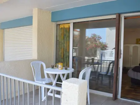 Location appartement à Fleury Saint Pierre la Mer, Studio en RDC à 250m de la plage - Saint Pierre la Mer, 2 couchages, animaux acceptés