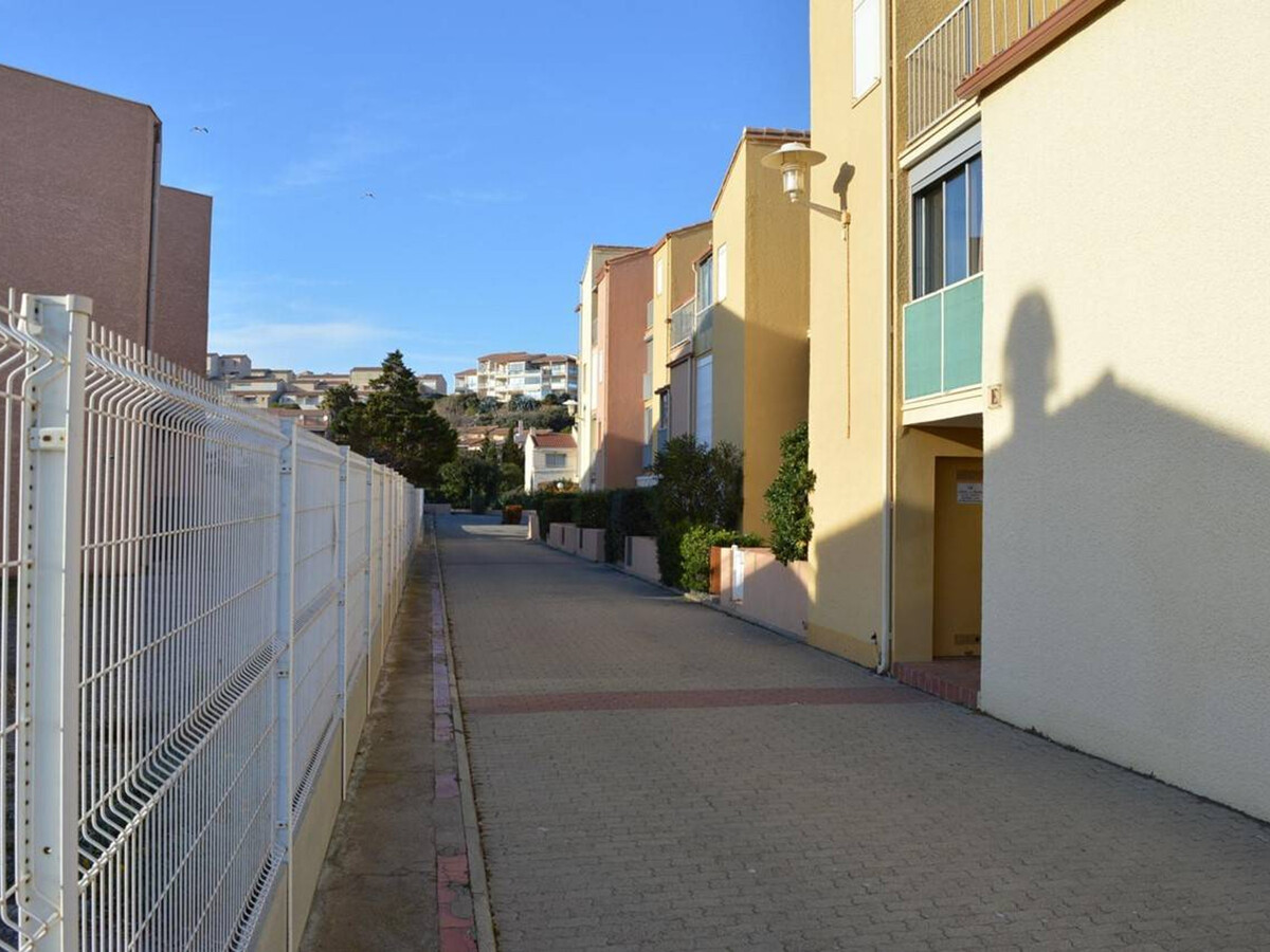 T2 à 200m de la plage, loggia sud, parking - Photo 14
