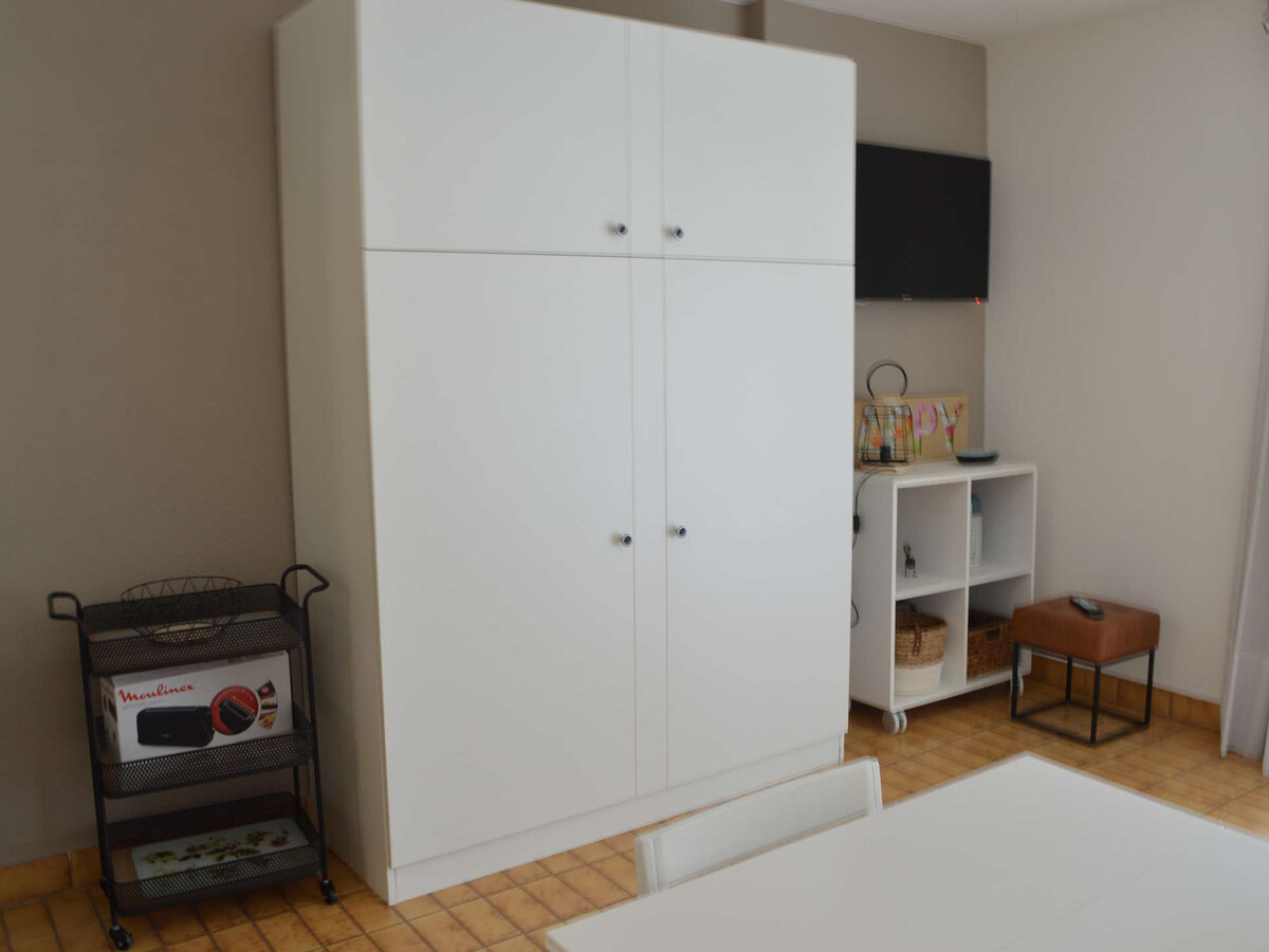 Studio climatisé 4 pers avec loggia au Grau-du-Roi - Photo 4