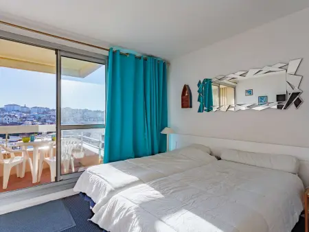 Studio vue toits 10e étage, piscine et Grande Plage : photo 3