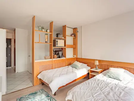 Studio front de mer avec balcon et piscine à Biarritz : photo 5