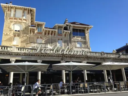 Studio front de mer avec balcon et piscine à Biarritz : photo 17