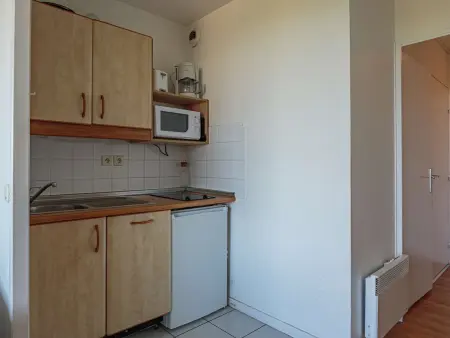 Appartement lumineux avec piscine proche de la mer - Photo 7