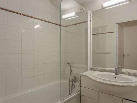 Appartement lumineux avec piscine proche de la mer - Photo 9