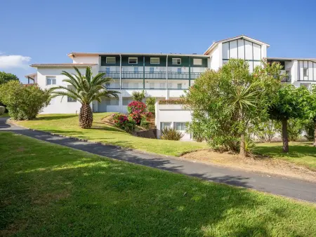 Appartement lumineux avec piscine proche de la mer - Photo 11