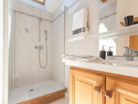 Duplex 6 pers. Serre-Chevalier - garage et balcon : photo 11
