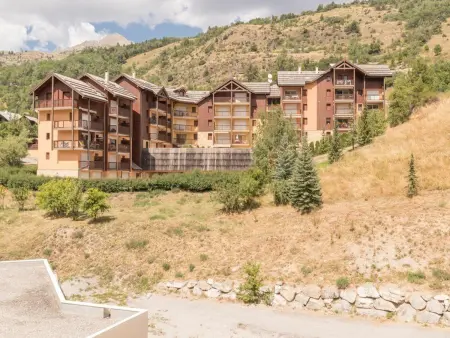 Duplex 6 pers. Serre-Chevalier - garage et balcon : photo 13