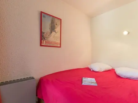 Appartement 2 pièces Serre-Chevalier, balcon et parking : photo 4