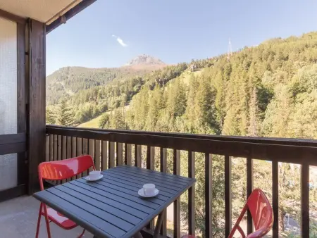 Appartement 2 pièces Serre-Chevalier, balcon et parking : photo 6