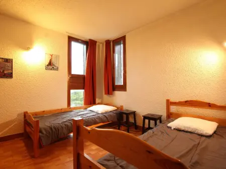 Appartement 2 pièces Serre-Chevalier, balcon et parking : photo 8