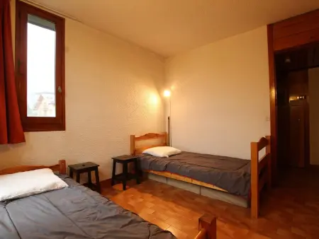 Appartement 2 pièces Serre-Chevalier, balcon et parking : photo 13