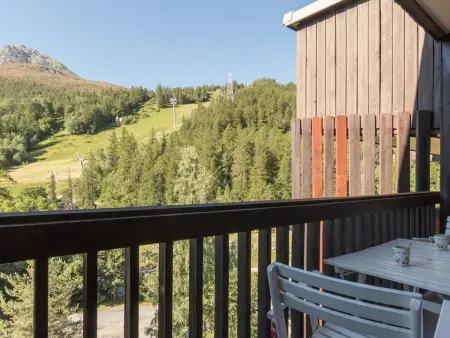 Studio 4 pers. vue pistes à Saint-Chaffrey, parking privé : photo 6