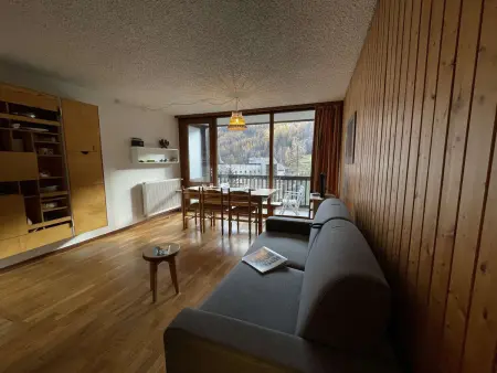 Studio 4 pers. vue pistes à Saint-Chaffrey, parking privé : photo 24