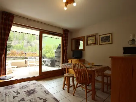Studio 4 pers. lumineux, terrasse sud à Saint-Chaffrey : photo 15