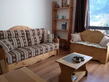 Studio 4 pers à Serre-Chevalier, balcon et casier à ski : photo 7