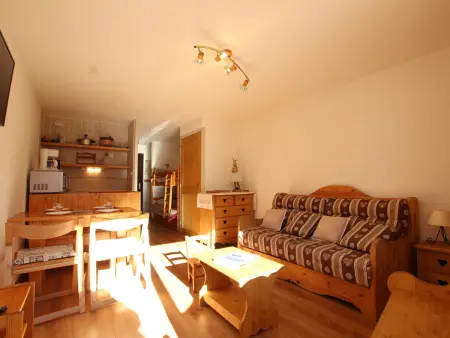 Studio 4 pers à Serre-Chevalier, balcon et casier à ski : photo 8
