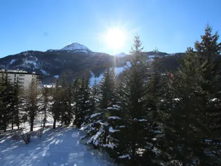 Studio 4 pers à Serre-Chevalier, balcon et casier à ski : photo 13