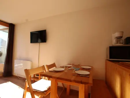 Studio 4 pers à Serre-Chevalier, balcon et casier à ski : photo 14