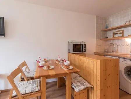 Studio 4 pers à Serre-Chevalier, balcon et casier à ski : photo 15