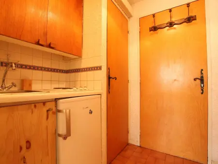 Studio 2 personnes à Serre-Chevalier, résidence Les Eterlous : photo 2