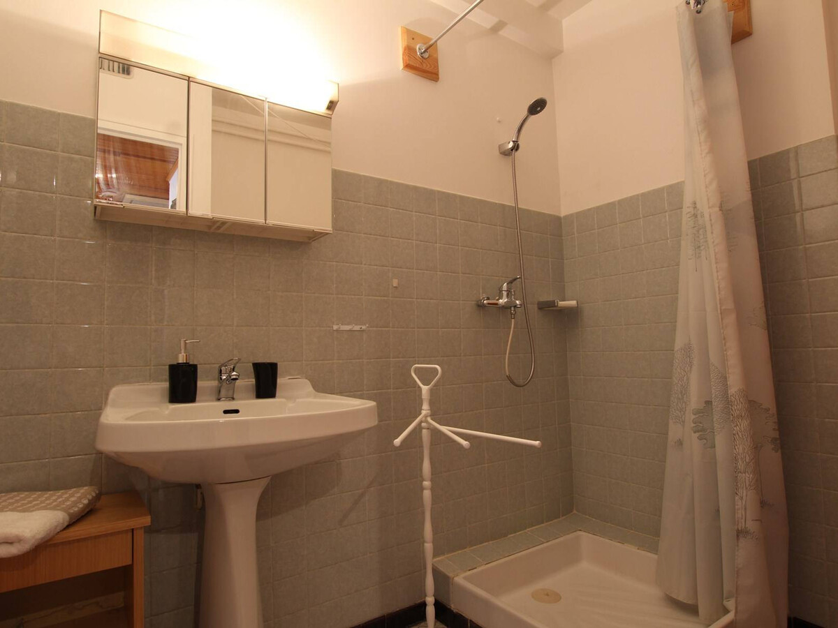 Studio 4 pers. Serre-Chevalier : balcon, parking, casier ski - Photo 10