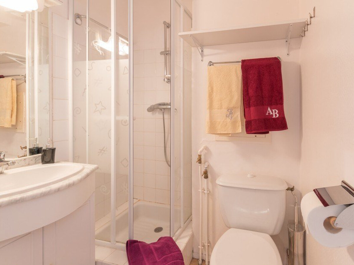 Studio 2 pers. La Salle-les-Alpes, jardin 1000m² - Photo 9
