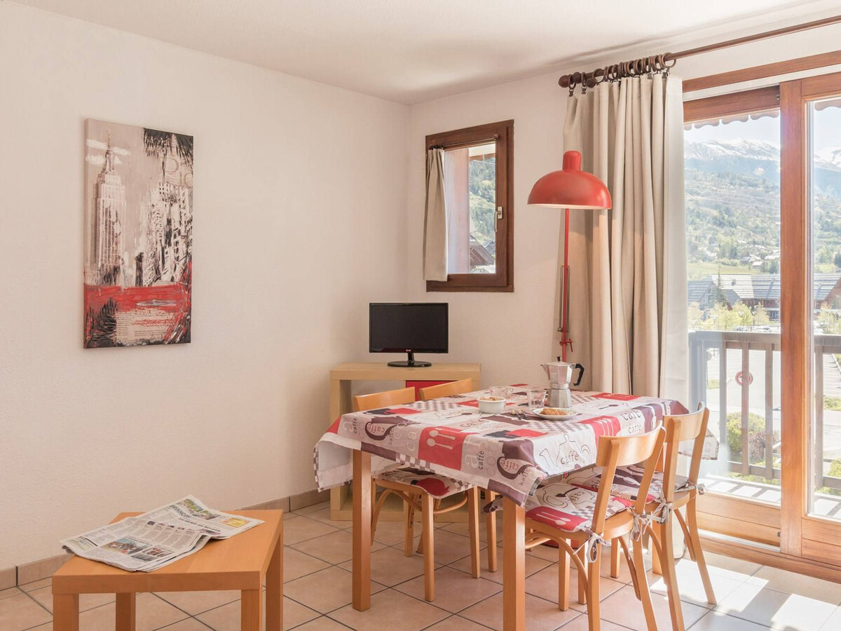 Appartement 2 pièces 6 pers, 300m des pistes - La Salle-les-Alpes - Photo 3