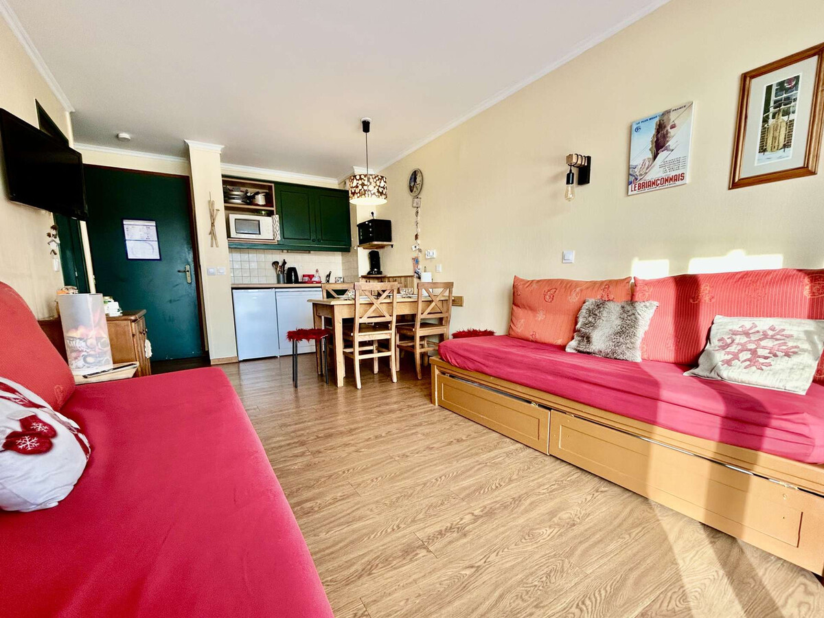 T2 4 pers. La Salle-les-Alpes, terrasse vue centre - Photo 7