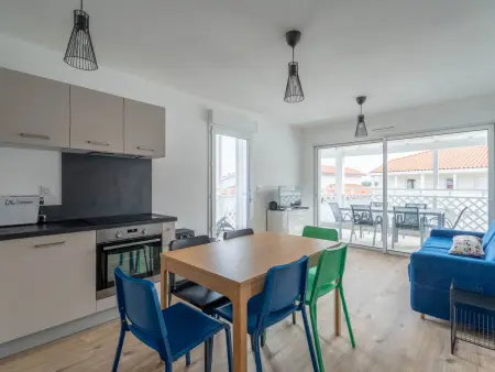 Location appartement à Mimizan, Appartement Neuf 3* à 100m de lOcéan avec Piscine pour 8 Personnes - Ménage Inclus