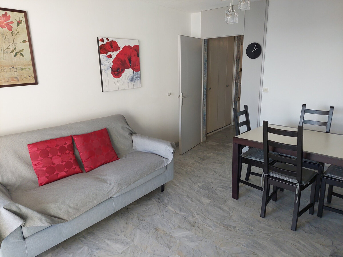 Appart 2 pièces balcon, parking privé, port de La Grande-Motte - Photo 4