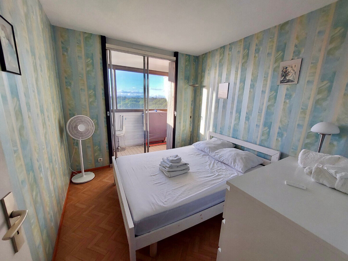 Appart 2 pièces balcon, parking privé, port de La Grande-Motte - Photo 9