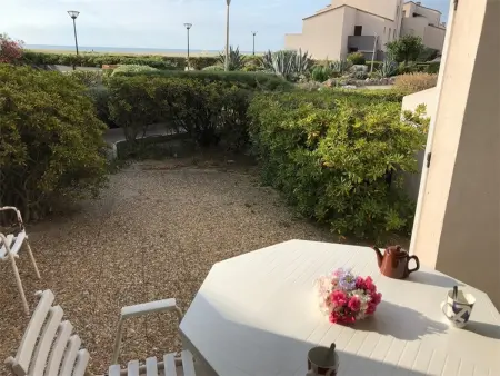 Location appartement à Port Leucate, Magnifique T2 en bord de mer, 4 couchages, terrasse, parking, plage à pied, proche commerces et Aqualand