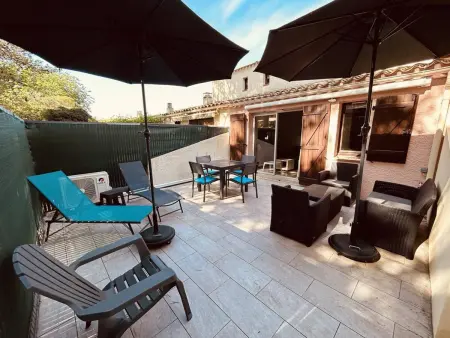 Charmante villa climatisée avec piscine et parking au calme - Photo 25