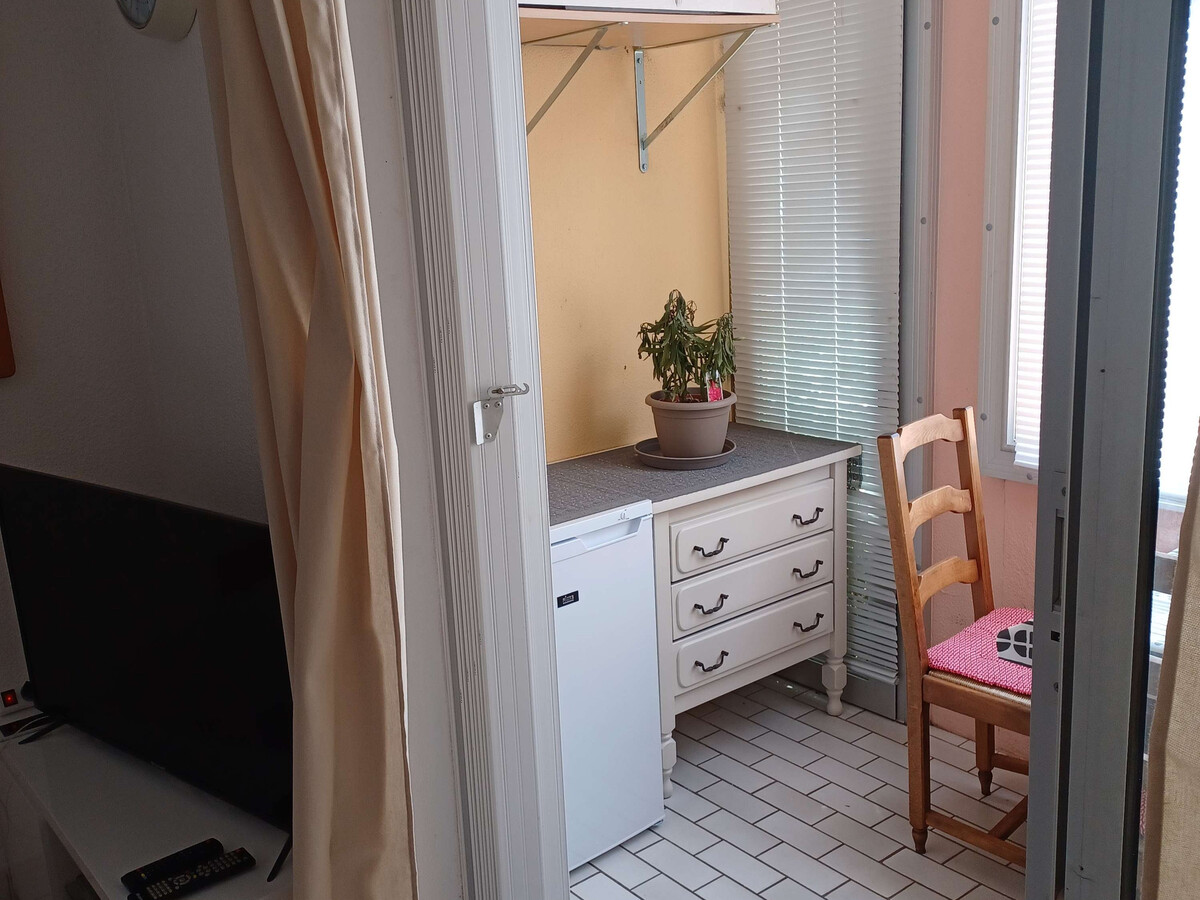 Studio alcôve 4 pers avec véranda au Cap d'Agde - Photo 7